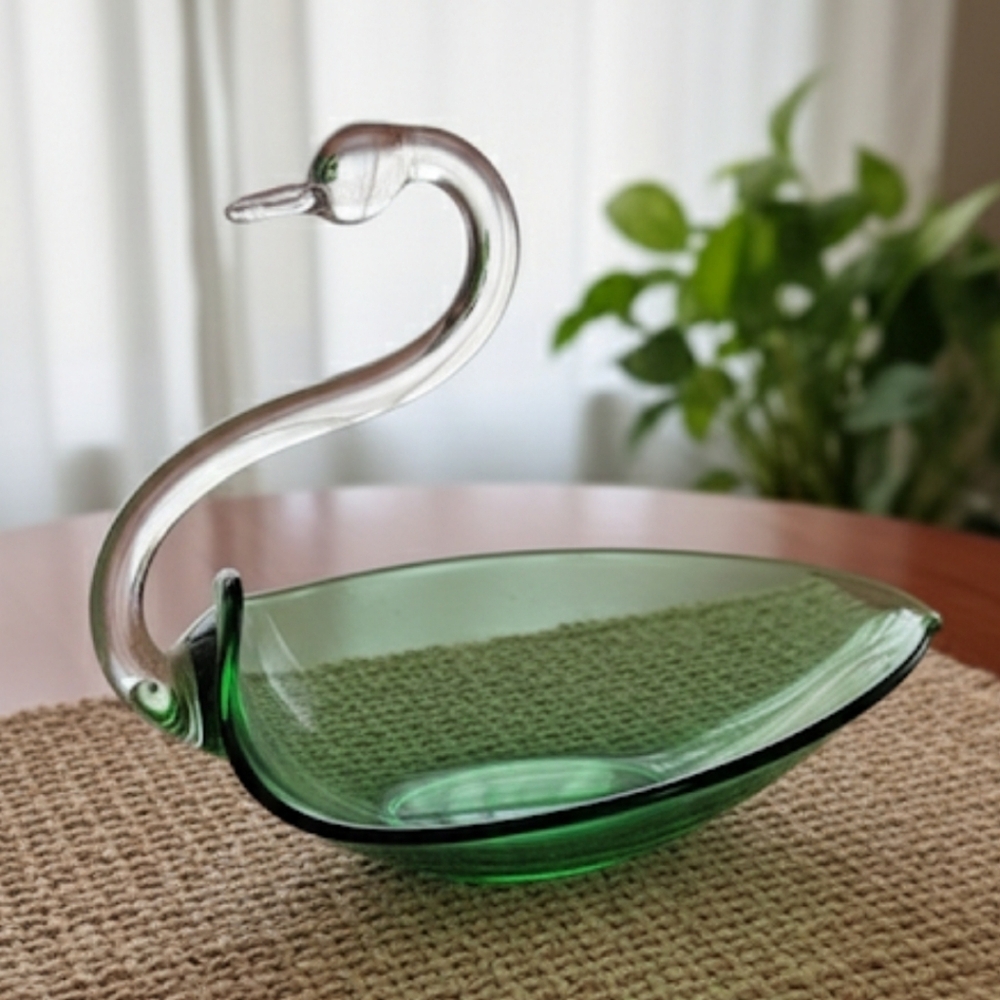 Vintage Duncan and Miller Swan Dish Bowl